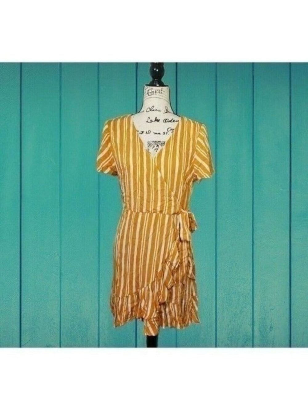 xhilaration Striped Yellow White Dress